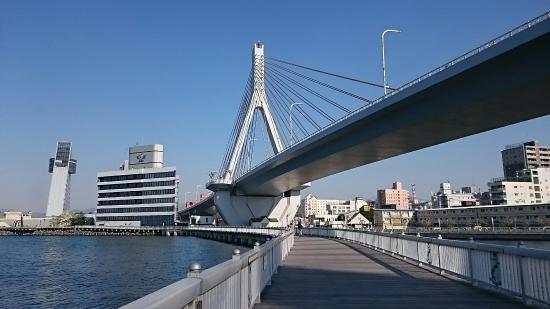 Ponte sulla Baia di Aomori